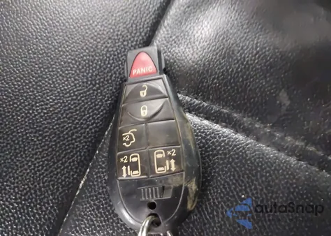 2015 Chrysler Town & Country Touring from USA, damaged, VIN 2C4RC1BG4FR709141